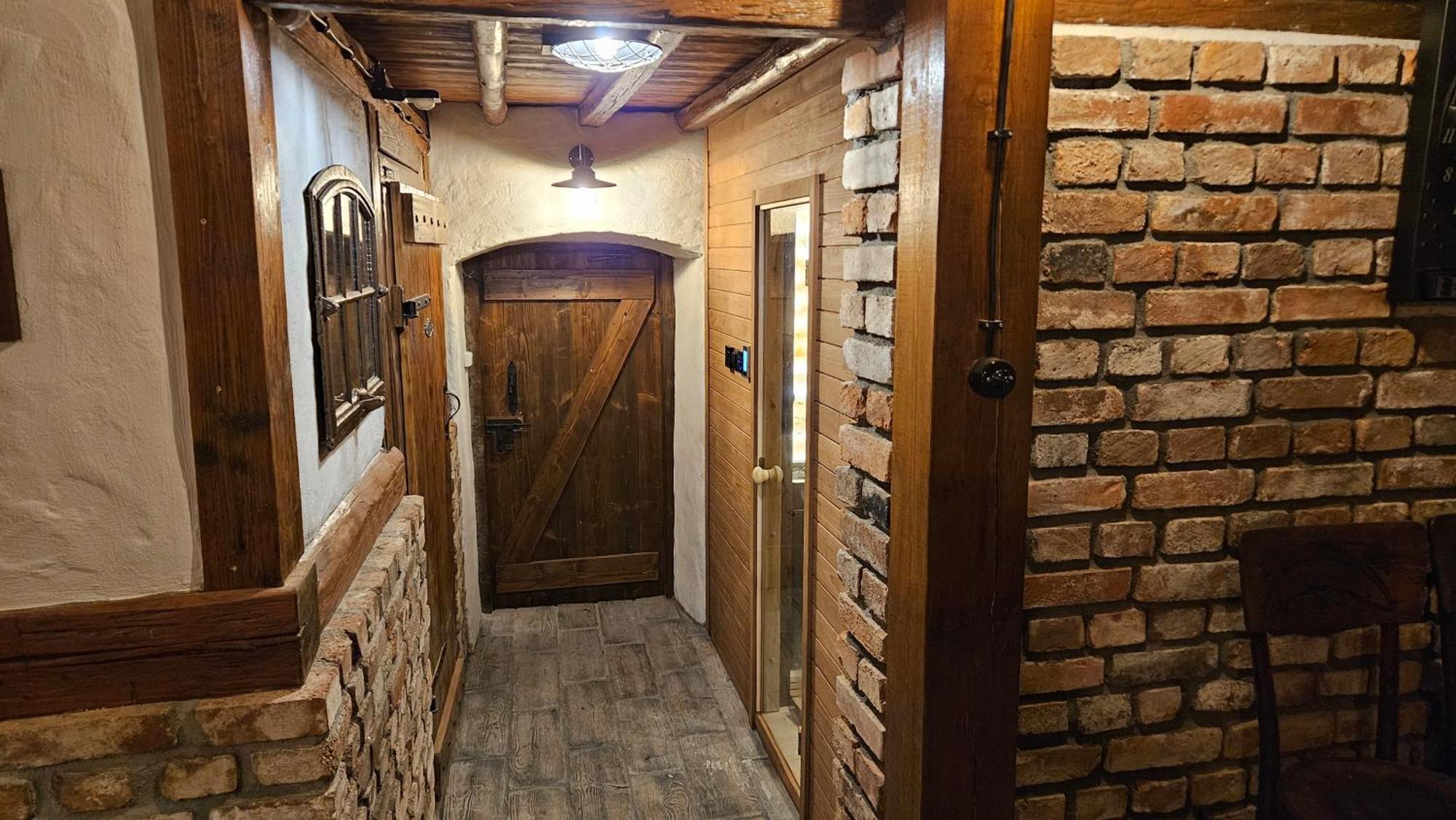 Apartamenty Komarno 46 Jacuzzi&Sauna 외부 사진