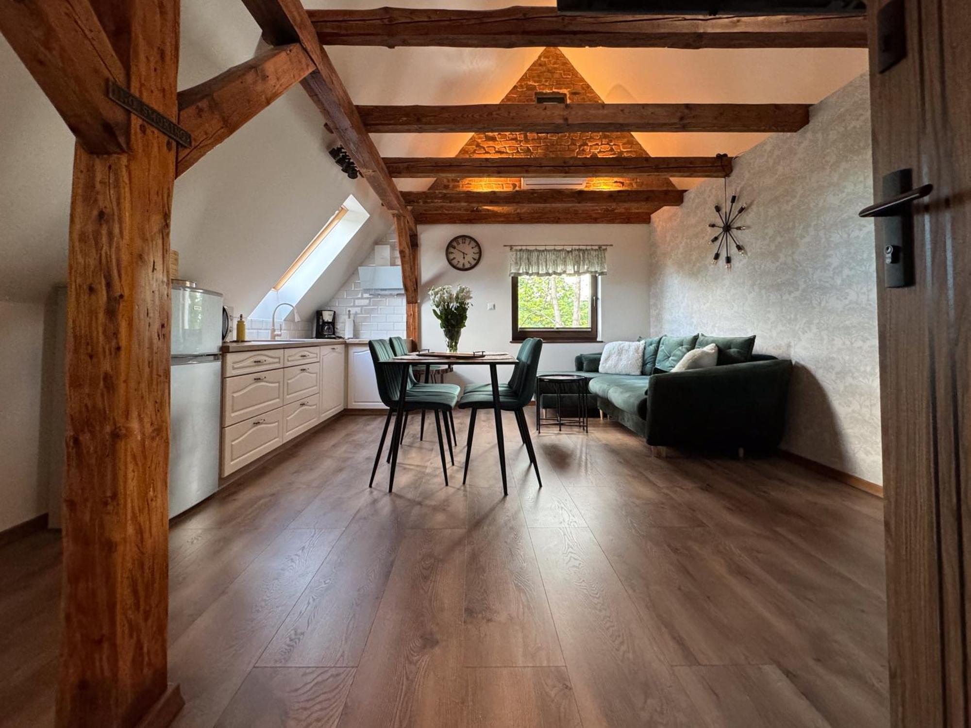 Apartamenty Komarno 46 Jacuzzi&Sauna 외부 사진