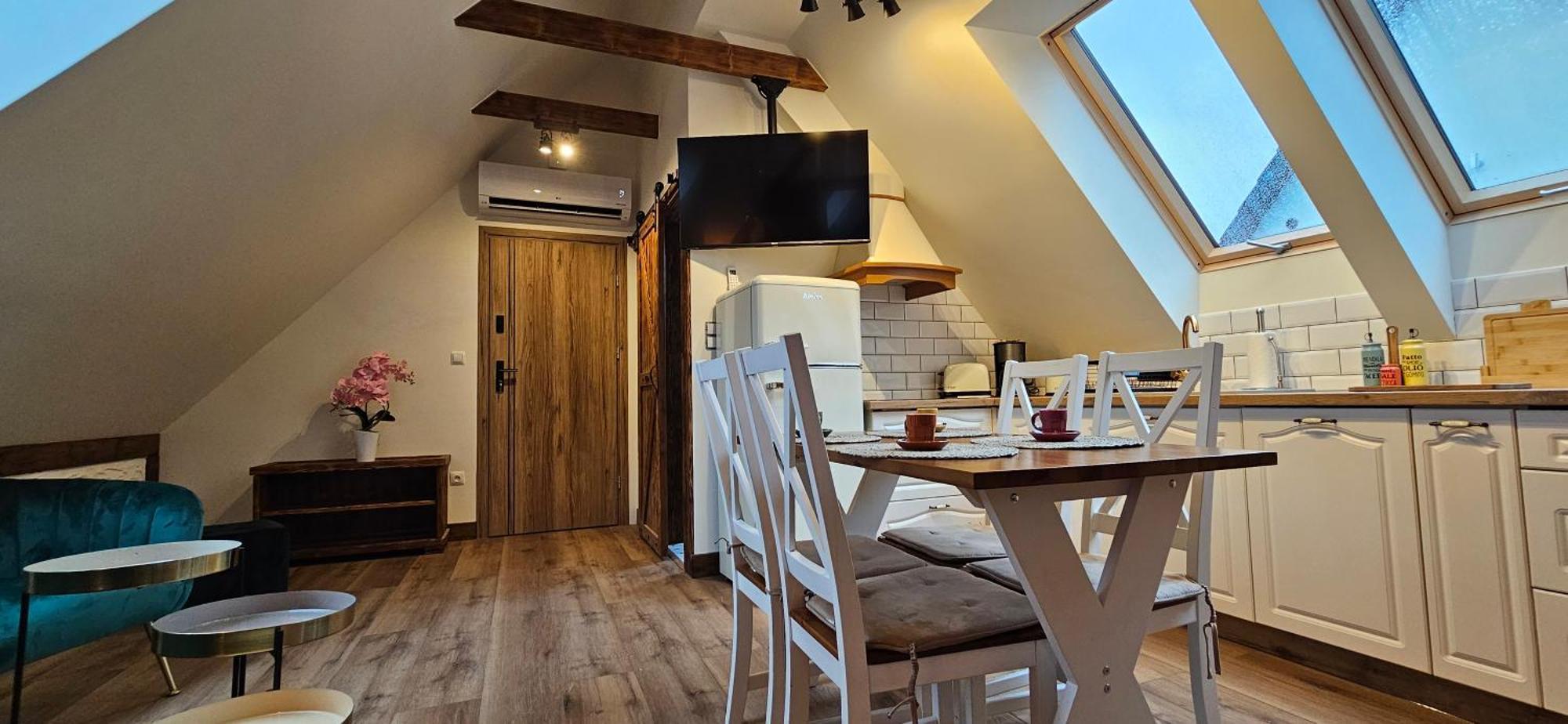 Apartamenty Komarno 46 Jacuzzi&Sauna 외부 사진